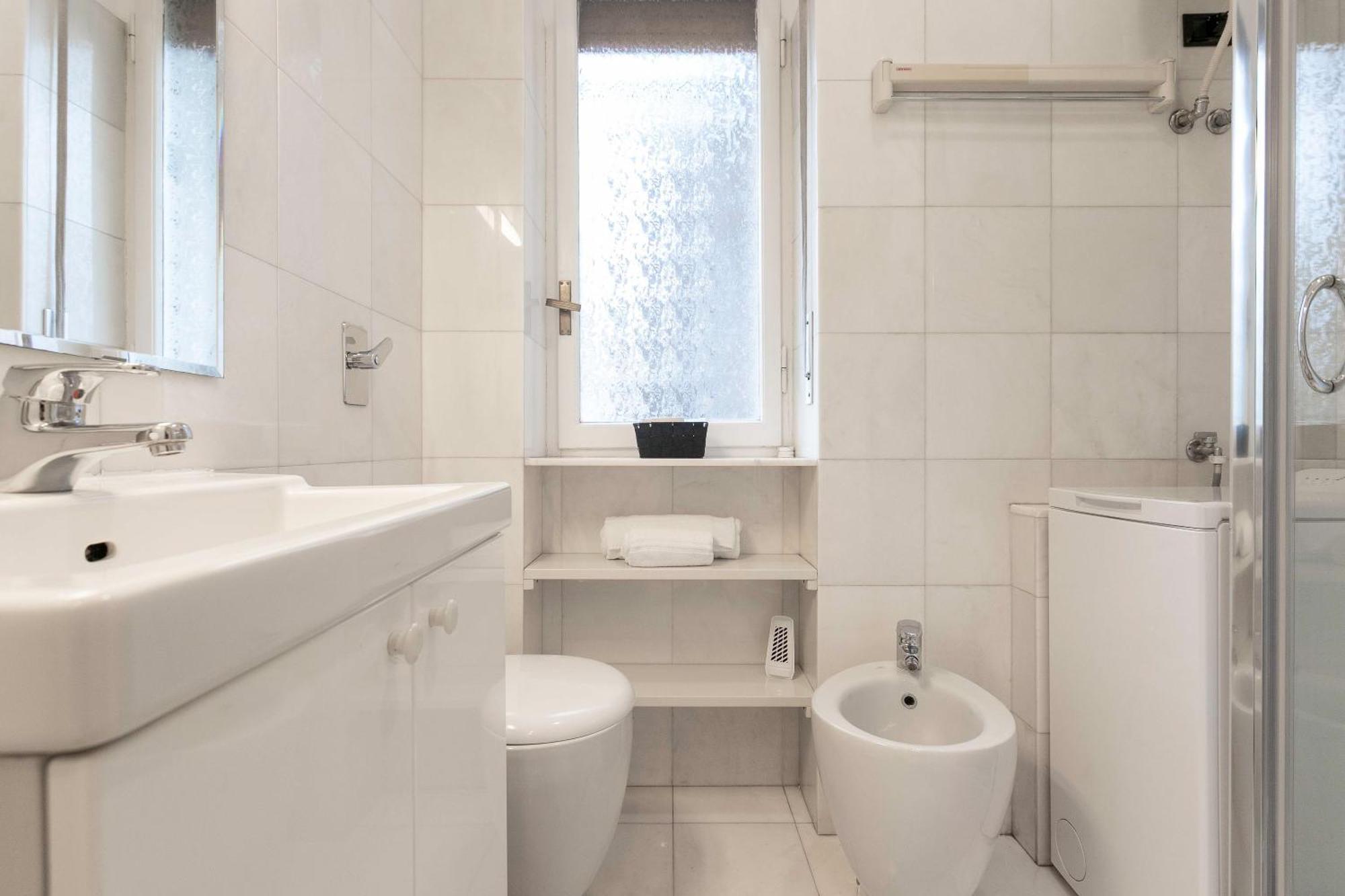 Luna Homes - Studio In Corso Sempione Milano Eksteriør billede